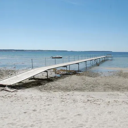 Four-bedroom Holiday In Ebeltoft